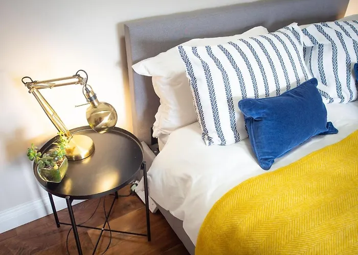 The Beeches - Chatsworth Apartment No 5 - Sleep2